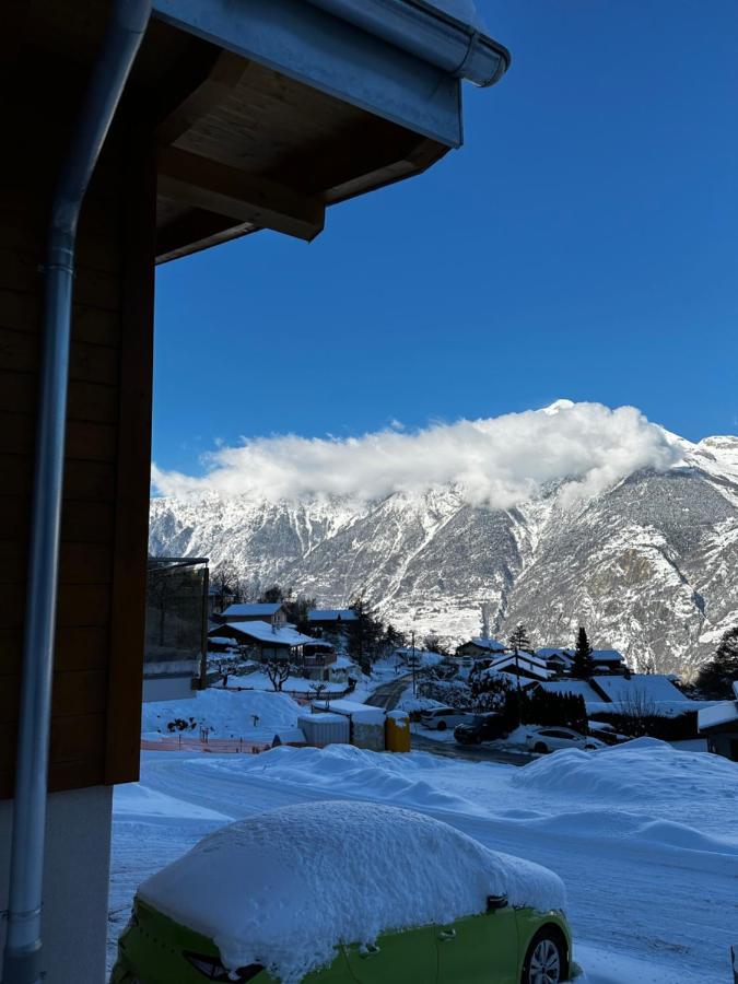 Chambres D'Hotes Les Louettes A Sapinhaut Canton Du Valais Saxon Luaran gambar