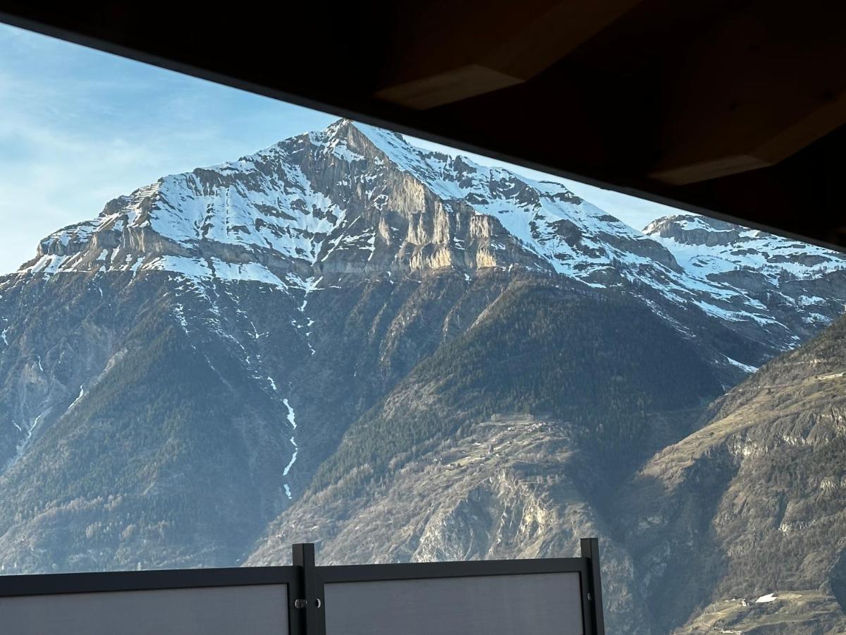 Chambres D'Hotes Les Louettes A Sapinhaut Canton Du Valais Saxon Luaran gambar