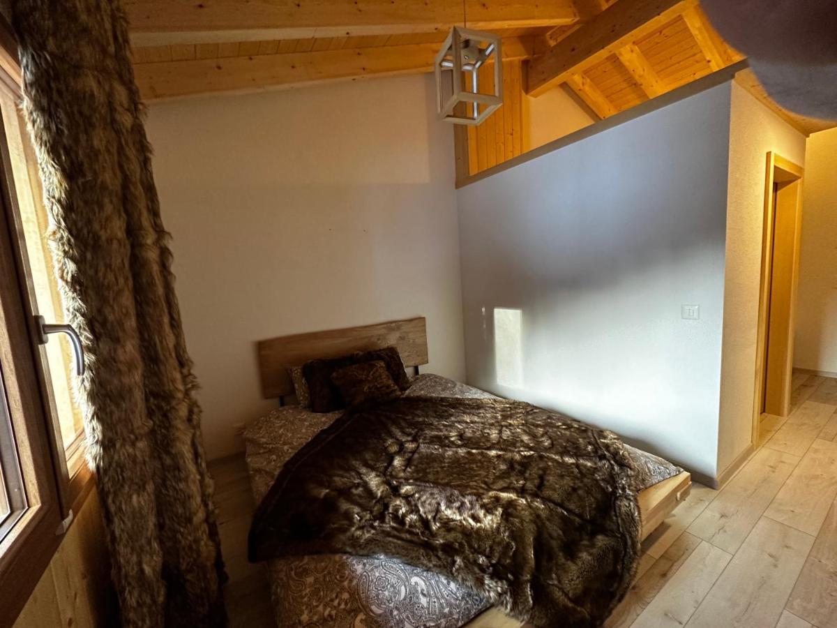Chambres D'Hotes Les Louettes A Sapinhaut Canton Du Valais Saxon Luaran gambar