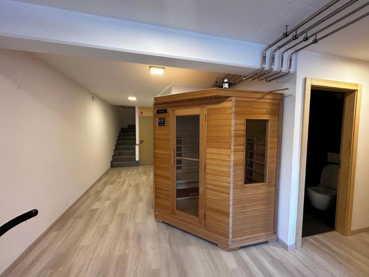 Chambres D'Hotes Les Louettes A Sapinhaut Canton Du Valais Saxon Luaran gambar